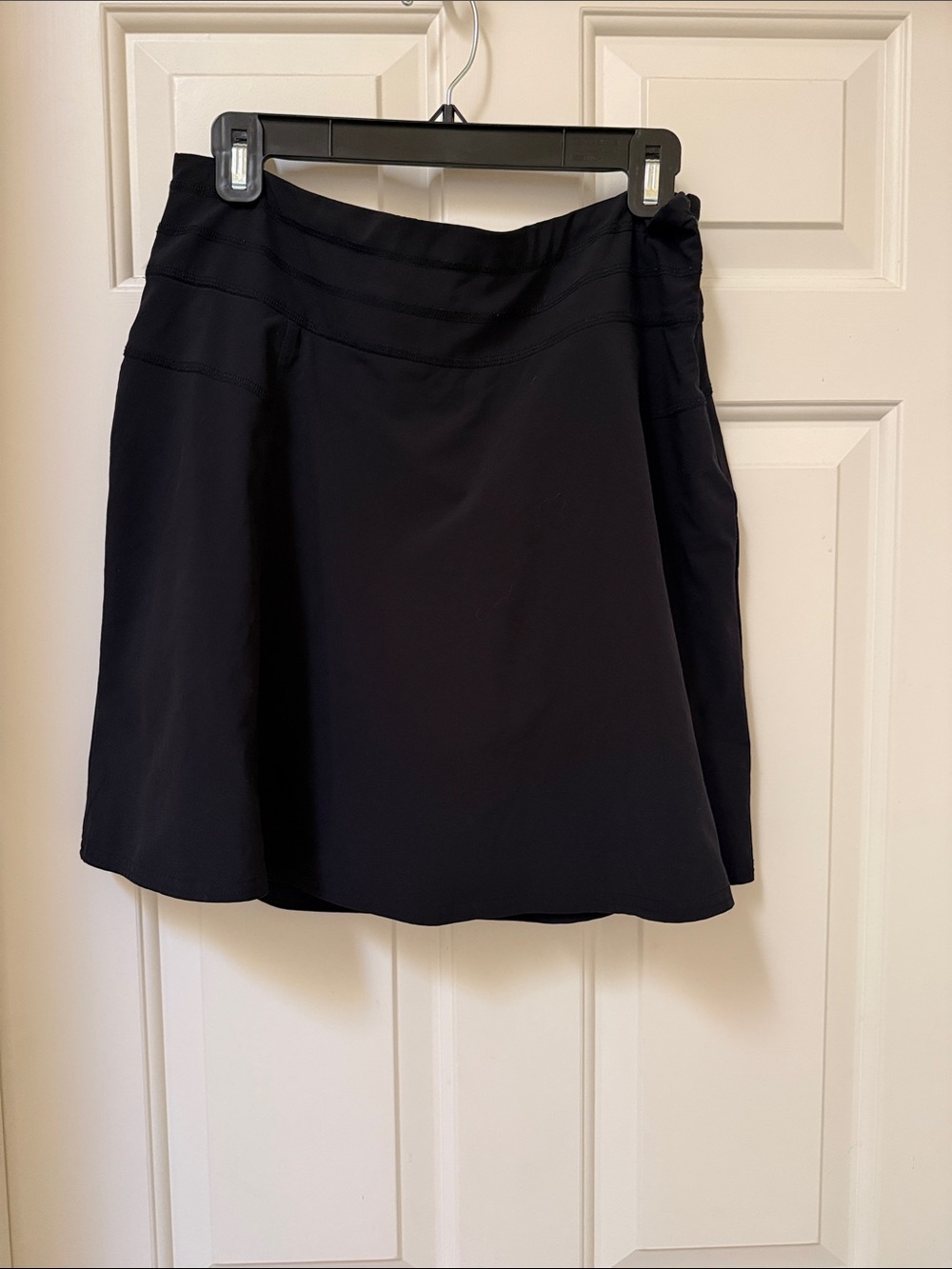 Athleta Black All Day Skort Jupe Short - size 8